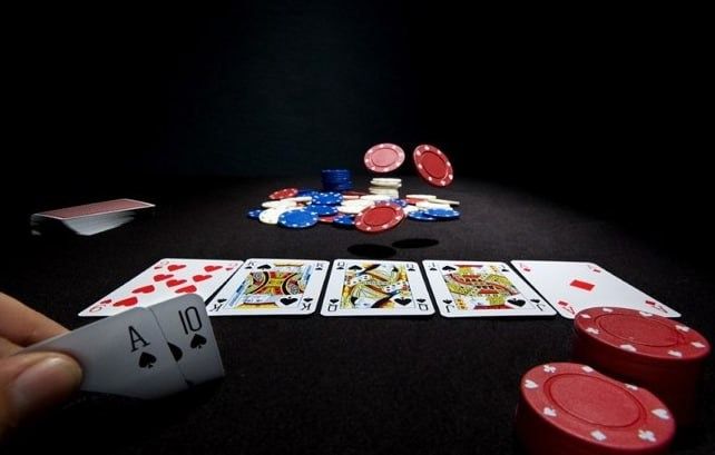 luck Winner 777 کیسینو میں ایک آن لائن گیم کا انتخاب کریں۔